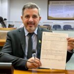 wiston-gomes-cumpre-compromisso-e-garante-pagamento-de-emendas-para-aquisicao-de-ambulancias