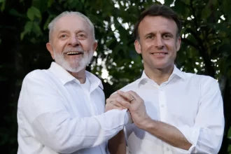 macron-tera-agenda-cultural-intensa-em-salvador-e-encontro-com-lula-em-belem