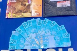 adolescente-de-17-anos-e-flagrado-ao-receber-encomenda-com-r$-1-mil-em-dinheiro-falso-nos-correios