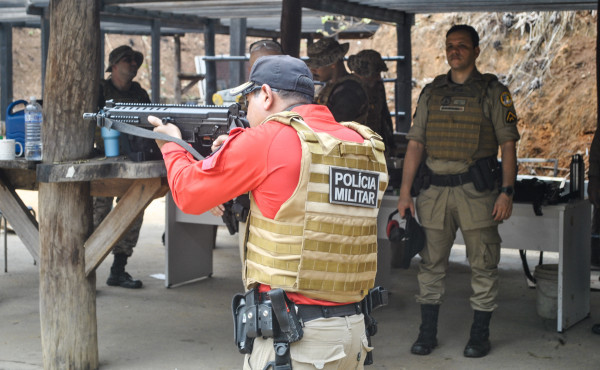 pmto-realiza-instrucao-de-tiro-na-1a-cipm-para-aprimoramento-tatico-em-luzimangues-e-porto-nacional