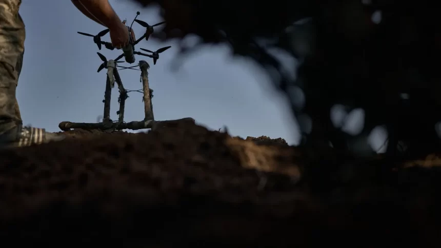 russia-mata-tres-pessoas-em-ataque-com-drones-e-misseis-na-ucrania