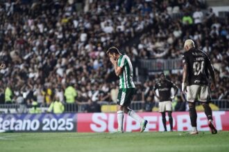 com-‘lei-do-ex’,-vasco-leva-virada-de-juventude-em-sao-januario-e-fica-distante-de-libertadores