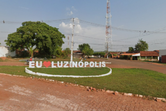 prefeito-nomeia-esposa,-cunhada-e-parentes-de-vereadores-da-base-aliada;-mpe-recomenda-exoneracoes