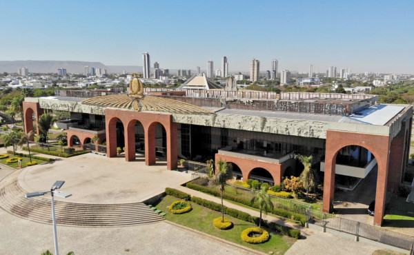 com-prudencia,-responsabilidade-e-dialogo,-governo-do-tocantins-analisa-impactos-da-pec-do-teto-e-mantem-foco-na-estabilidade