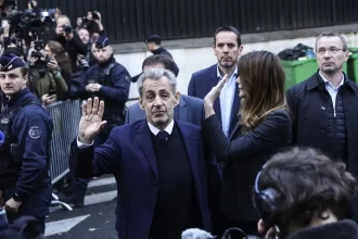 justica-francesa-autoriza-libertacao-de-sarkozy-apos-20-dias-preso