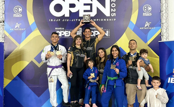 projeto-social-dojo-de-ouro-da-pmto-conquista-12-medalhas-em-competicoes-internacionais-de-jiu-jitsu-em-brasilia-e-trofeu-de-3o-colocado-por-equipes