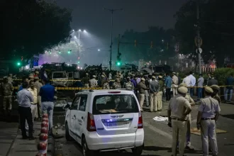 explosao-perto-do-forte-vermelho,-em-nova-deli,-mata-ao-menos-8,-diz-policia