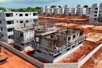 prefeitura-inicia-visitas-tecnicas-as-familias-pre-selecionadas-para-os-residenciais-sao-miguel-e-martins-jorge