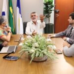 amelio-cayres-discute-ampliacao-da-telefonia-movel-em-reuniao-com-representantes-da-anatel
