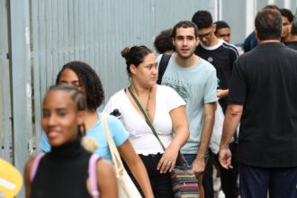 enem-2025:-cerca-de-70%-dos-inscritos-fizeram-as-duas-etapas-da-prova
