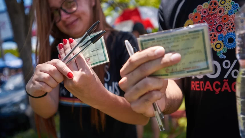 enem-2025:-pedido-de reaplicacao de-provas-comeca-nesta-segunda