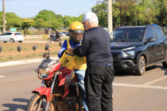 detran/to-realiza-acao-no-dia-mundial-em-memoria-as-vitimas-de-acidentes-de-transito