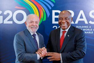 lula-conversa-com-presidente-da-africa-do-sul-por-telefone