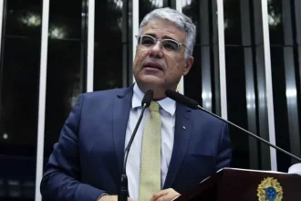 senadores-sao-criticados-por-fazerem-‘visita-tecnica’-na-papuda:-“vexame”