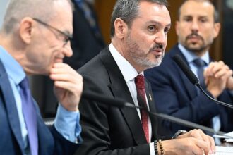 no-senado,-diretor-da-pf-critica-pl-antifaccao-por-reduzir-recursos