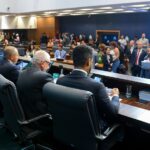 alerj-aprova-projeto-que-preve-aposentadoria-integral-de-policiais-civis-por-acidente-de-trabalho