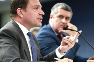 psol-pede-prisao-de-ramagem-apos-deputado-ser-visto-em-miami