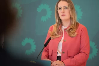 oposicao-na-alemanha-critica-merz-por-saldo-desastroso-de-viagem-a-belem