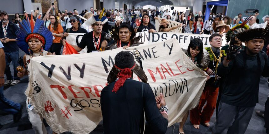cop30:-demarcacao-de-terras-e-participacao-popular-marcaram-protestos