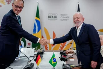 merz-diz-a-lula-que-nao-quis-ofender-brasileiros-com-fala-sobre-belem