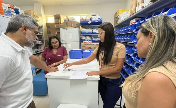 saude-realiza-gabinete-itinerante-no-hospital-regional-de-porto-nacional-e-no-materno-infantil-tia-dede,-em-porto-nacional