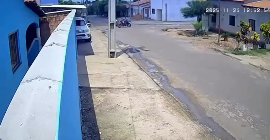 idoso-de-75-anos-morre-apos-acidente-entre-duas-motos;-video