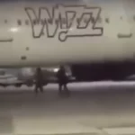 homens-invadem-pista-de-decolagem-na-alemanha-para-nao-perder-aviao