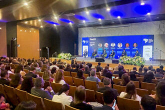 em-brasilia,-governo-do-tocantins-amplia-articulacao-sobre-infraestrutura-durante-o-forum-nacional-de-ppps-e-concessoes