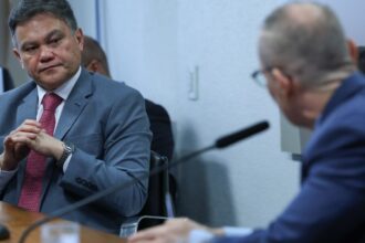 pcc-atingiu-estagio-de-mafia,-diz-promotor-em-cpi-do-crime-organizado