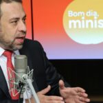 guilherme-boulos:-“bolsonaro-quis-dar-uma-de-ferreiro”