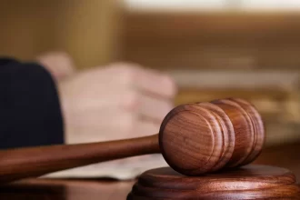 camara-da-italia-aprova-pena-de-prisao-perpetua-para-feminicidio-no-codigo-penal