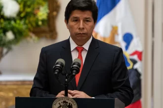 ex-presidente-do-peru-e-condenado-a-mais-de-11-anos-de-prisao-por-tentativa-de-autogolpe