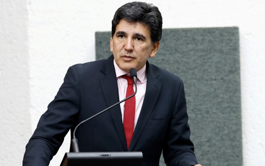 aleto-reforca-protecao-a-pessoas-com-fibromialgia-em-novo-requerimento-para-oferta-de-medicamentos