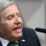 pgr-concorda-com-prisao-domiciliar-para-augusto-heleno