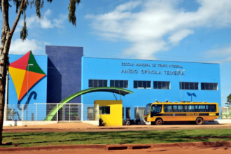 prefeitura-concede-progressoes-para-mais-de-400-servidores-da-educacao-de-palmas;-veja-listas