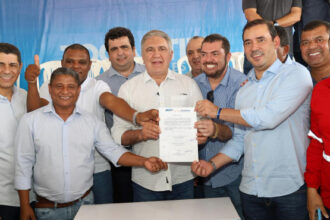 com-25-km-de-pavimentacao-da-to-030-concluida-e-nova-obra-autorizada,-governo-do-tocantins-fortalece-a-infraestrutura-viaria-no-jalapao