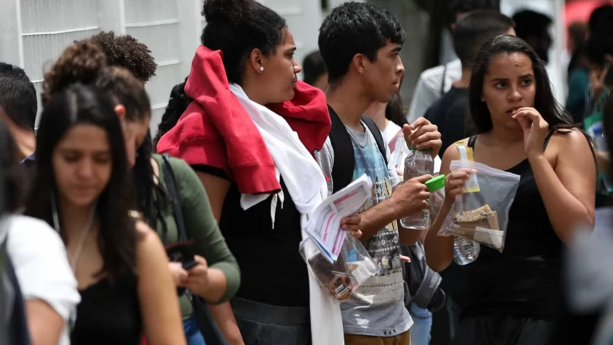 usp-divulga-lista-de-aprovados-para-a-2a-fase-da-fuvest-2026