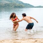 nos-resumos-de-‘tres-gracas’,-gerluce-e-paulinho-cruzam-com-claudia-sem-reconhece-la