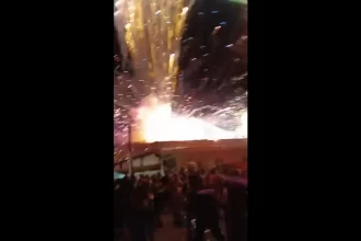 fogos-disparam-contra-o-publico-e-ferem-moradores-em-evento-de-natal