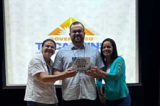 ccz-de-araguaina-recebe-premio-de-melhor-equipe-de-endemias-e-melhor-laboratorio-do-norte-do-tocantins