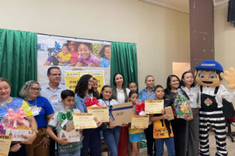 em-pedro-afonso,-governo-do-tocantins-premia-estudantes-vencedores-do-projeto-de-redacao-sobre-educacao-para-o-transito