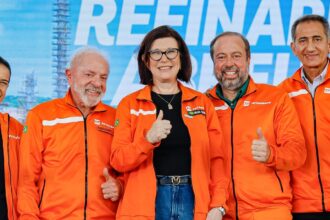 pe:-refinaria-abreu-e-lima-tera-investimentos-da-petrobras-de-r$-12-bi