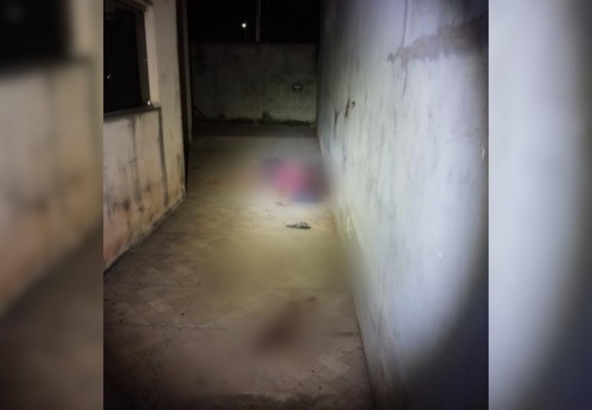 adolescente-suspeita-de-matar-o-pai-advogado-se-entrega-a-policia;-relembre-o-crime