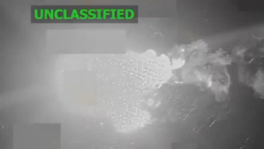 video-secreto-de-sobreviventes-sendo-mortos-em-ataque-dos-eua-no-caribe-choca-democratas