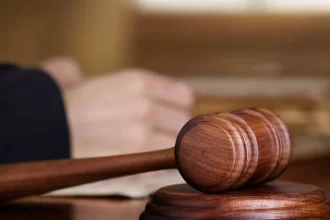 justica-anula-expulsao-de-aluno-da-usp-acusado-de-calunia,-importunacao-sexual-e-racismo