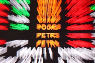 bolsa-cai-4,31%-em-dia-tenso-e-reverte-inicio-positivo-de-mes