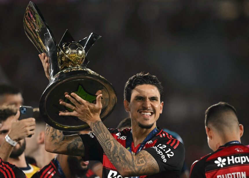 com-pedro-na-lista,-flamengo-divulga-relacionados-para-o-intercontinental