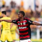 flamengo-empata-com-o-mirassol-em-despedida-do-brasileiro,-mas-jovens-se-destacam