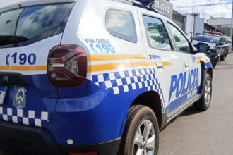 acao-da-policia-militar-resulta-na-prisao-de-homem-por-agressao-contra-a-companheira-em-araguaina