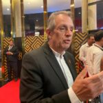 presidente-do-flamengo,-bap-garante-que-resolvera-renovacao-de-filipe-luis-ate-o-natal:-‘falta-assinar’